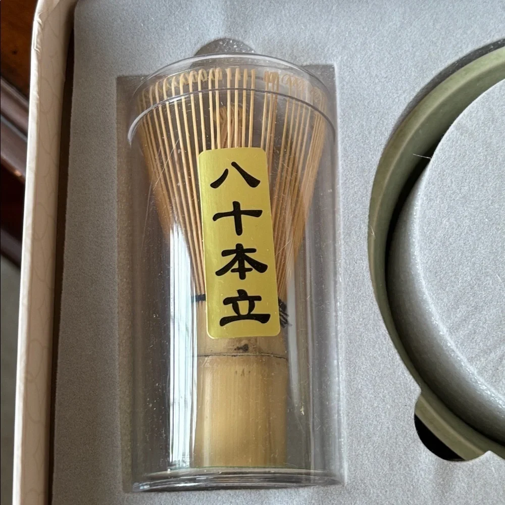 Brand New Matcha Whisk Set 8-Piece Japanese Tea Ceremony Kit Ceramic Bamboo